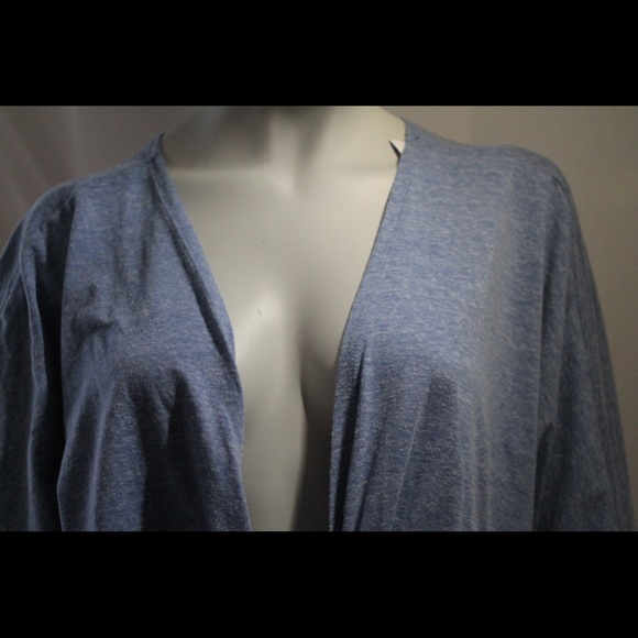 Long Tee - Picture 2 of 7